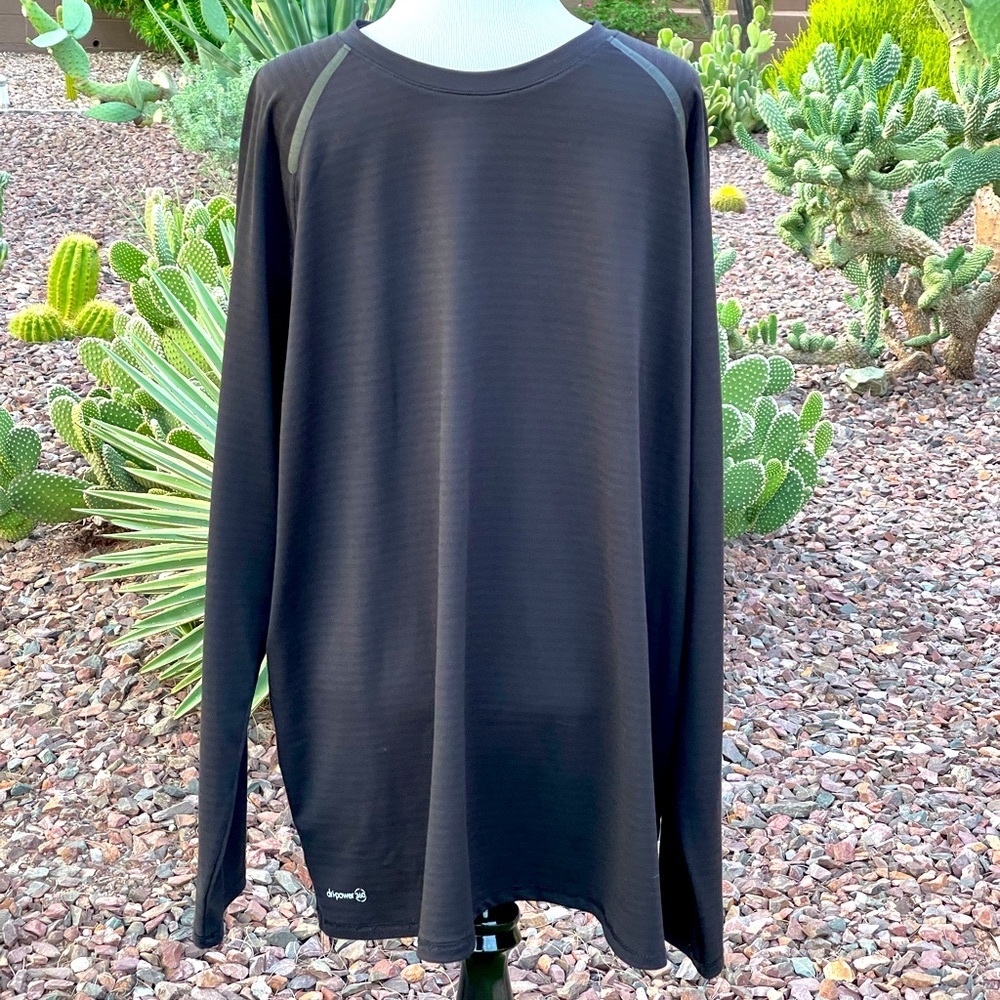 NWOT - RUSSELL TRAINING FIT ATHLETIC SHIRT
